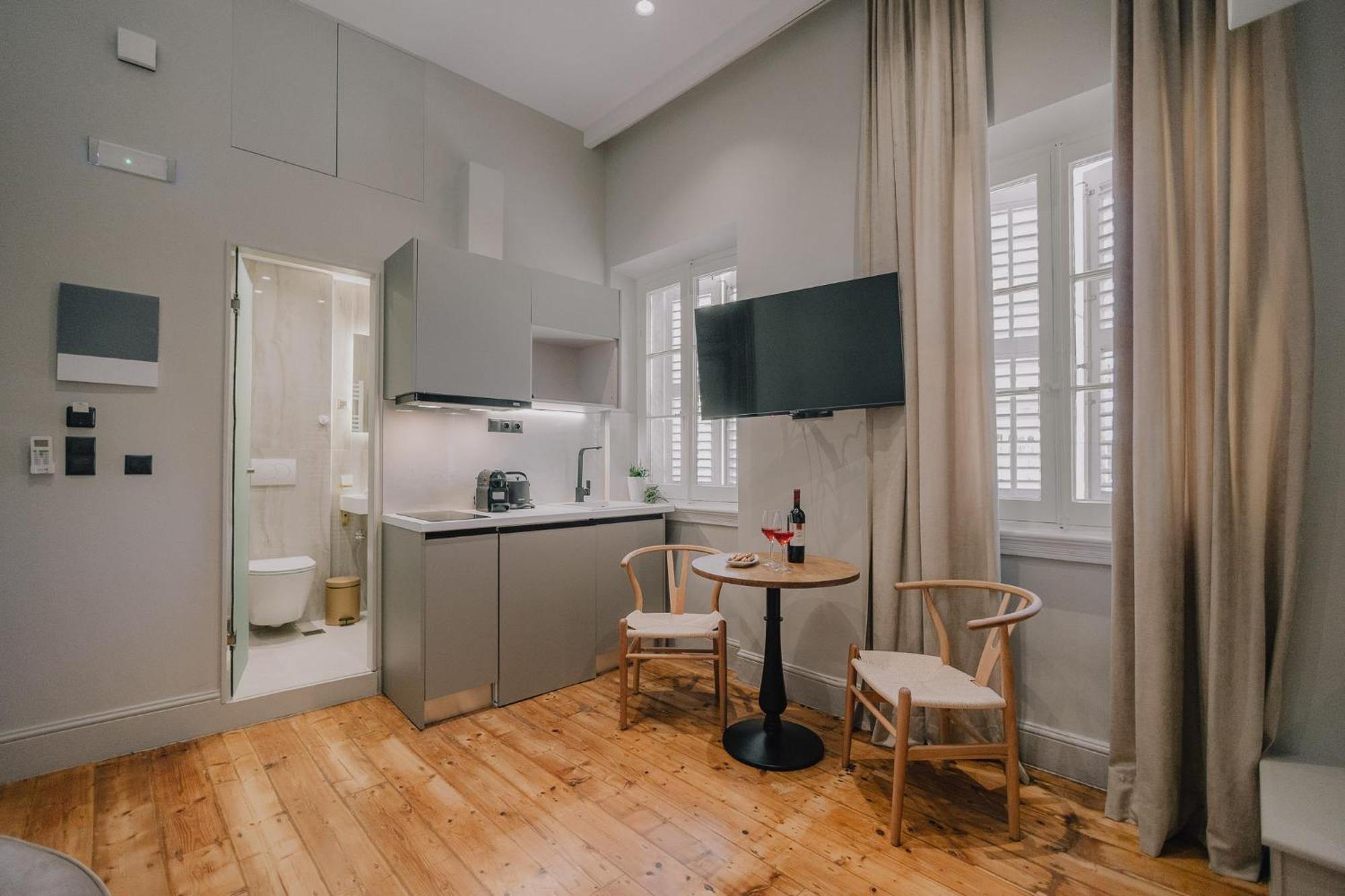 Sanrocco Suites -Corfu Town Luxury Apartments Extérieur photo
